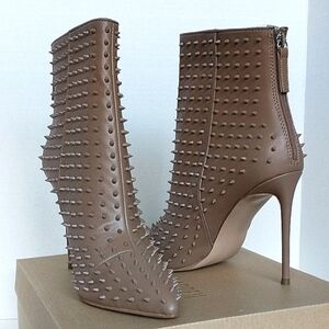 New w/Box Steve Madden Vapor Vegan Leather Spikey Stiletto Ankle Booties Size 11